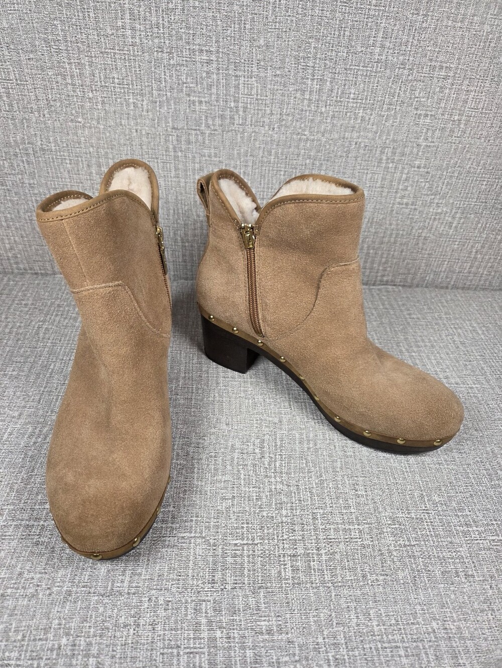 UGG Cam II Suede Sheepskin Clog Heel Brown Ankle Booties Women's 10 Boots